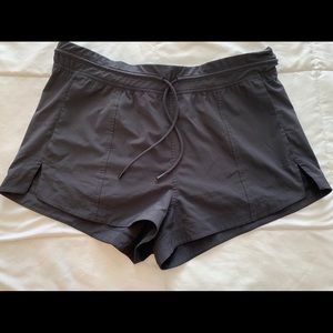 Lululemon On the Fly Shorts